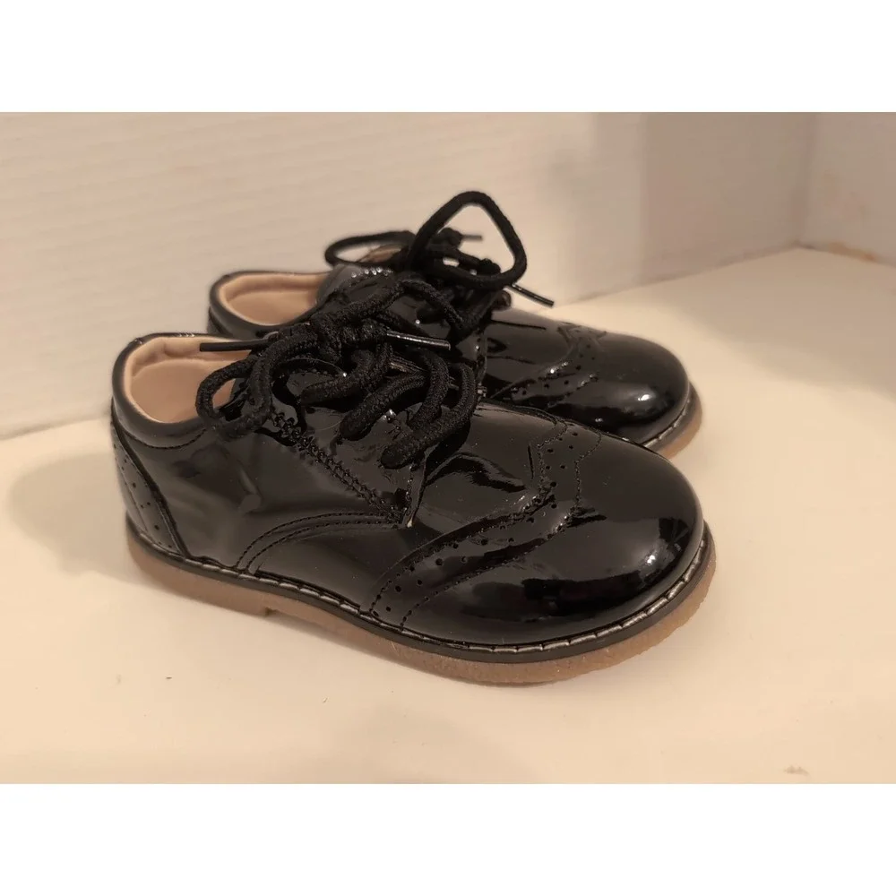 NEW Meckior Black Faux Patent Leather Dressy Lace Up Toddler Shoes‎ Size 9.5/26